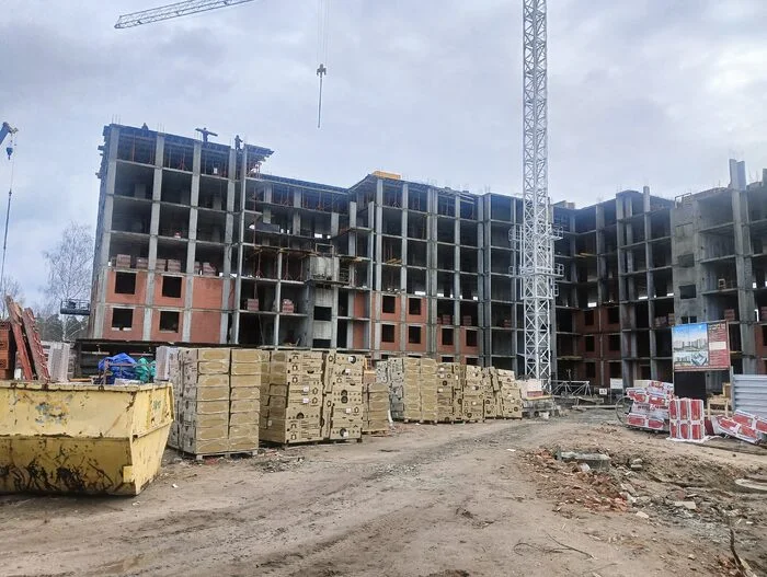 Строительство второго корпуса — Апрель, 2025